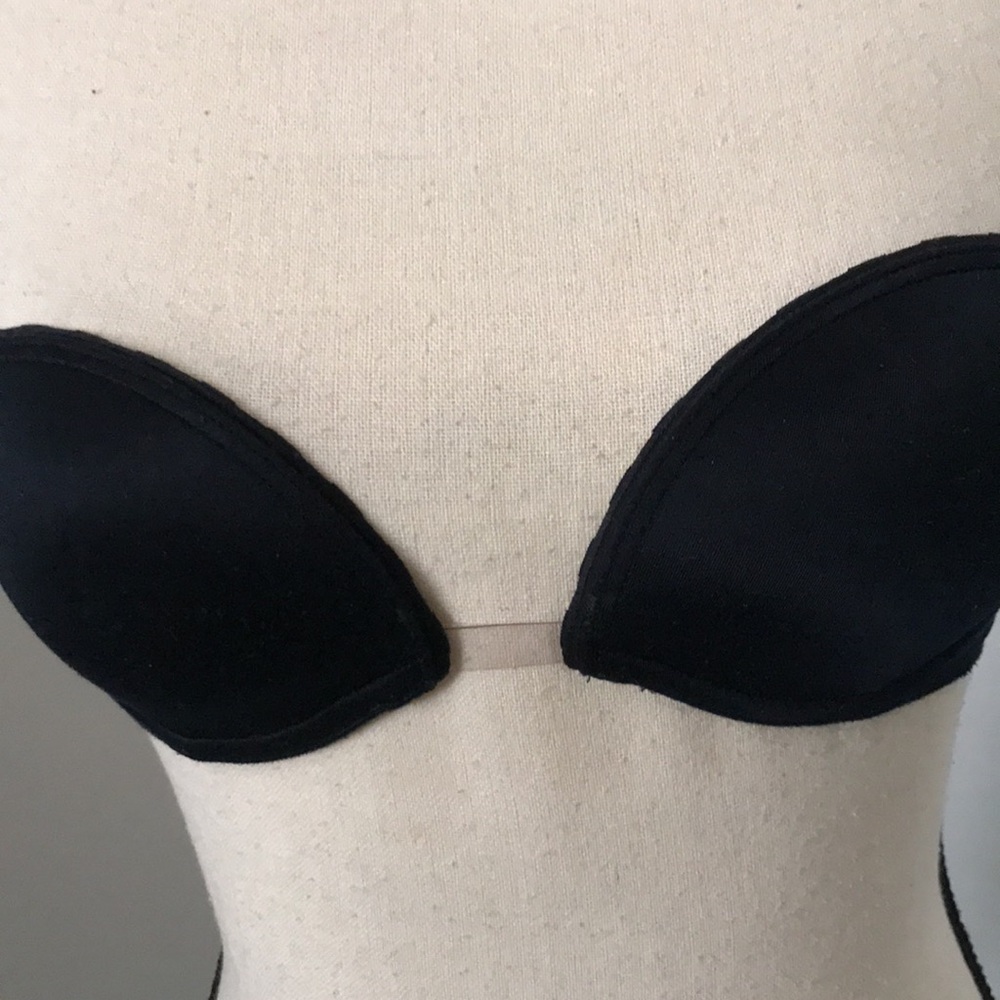 VICTORIAS SECRET Very Sexy Minimalist Underwire Black Strapless Bra | 32A - Picture 4 of 13